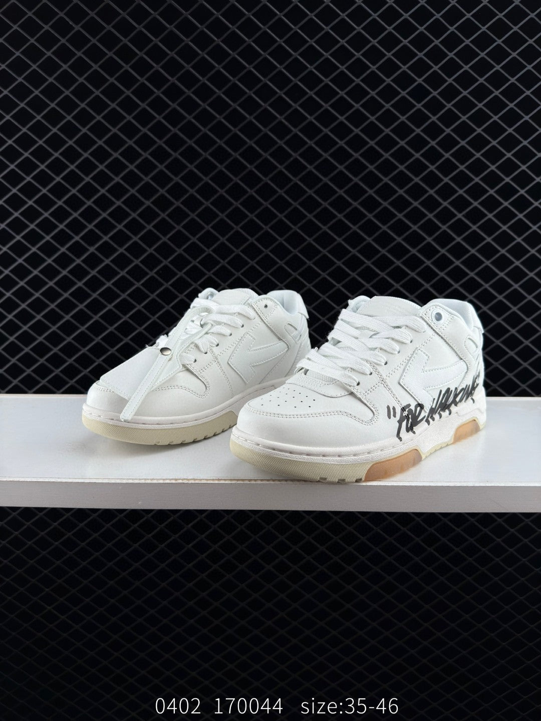 OFF-White LOW - STORM OFFICIAL STORE